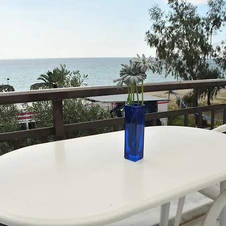 Seaside Studios Paralia Dionisiou Exterior foto