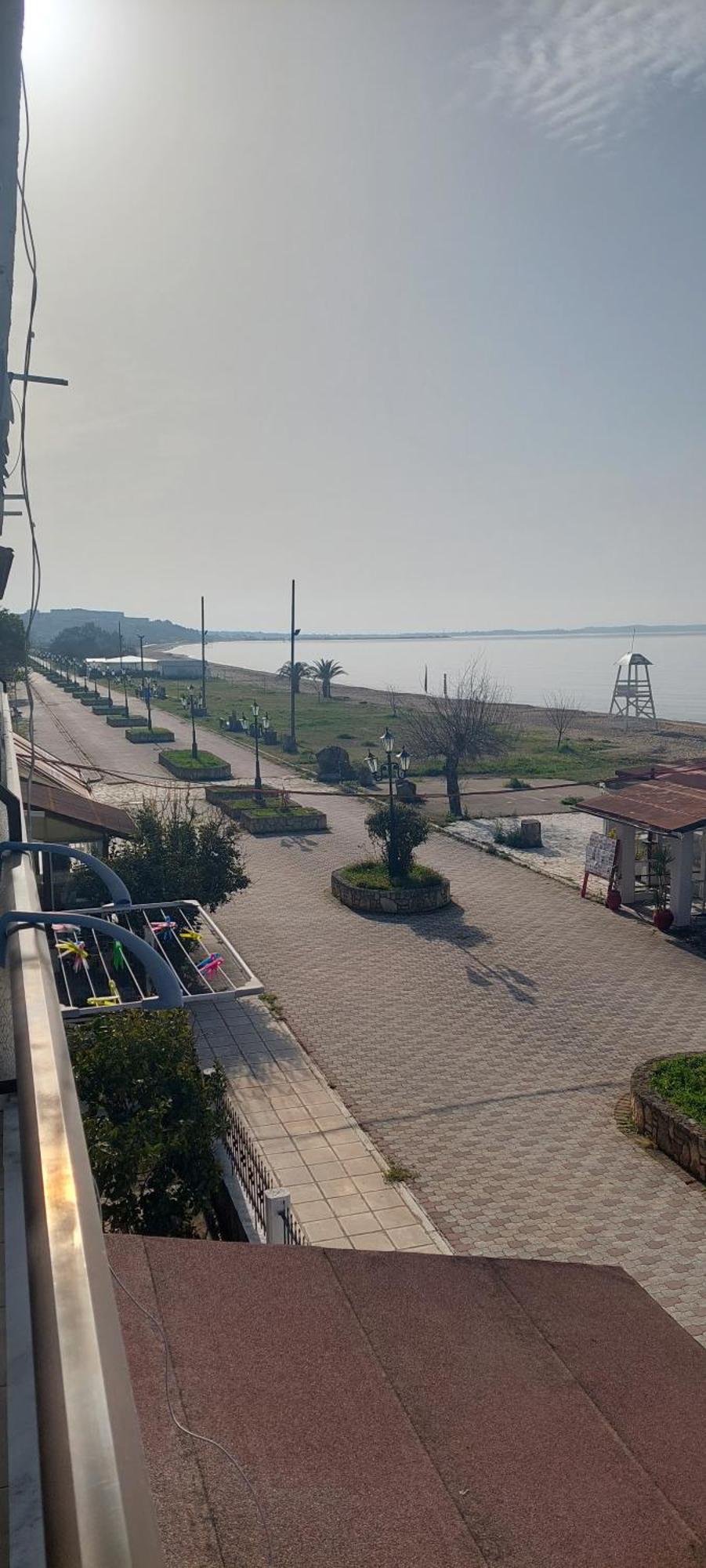 Seaside Apartment Paralia Dionisiou